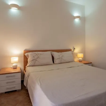 Holiday home Uno Spazio Di Incontaminato Con Piscina Costa Paradiso