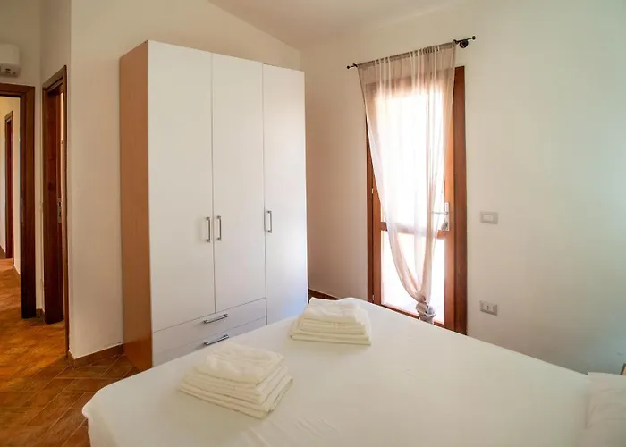 Uno Spazio Di Incontaminato Con Piscina Дом отдыха